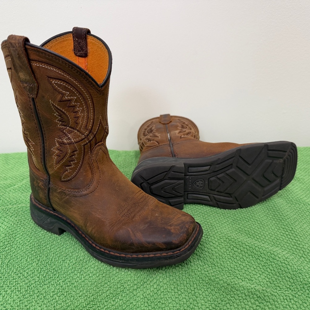 Ariat Tan Leather Cowboy Boots